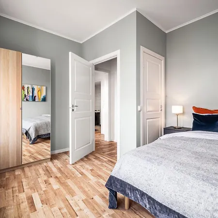 Leilighet Floyen And *