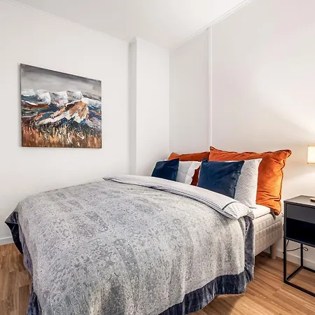 Floyen And Διαμέρισμα