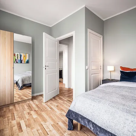 Apartament Floyen And