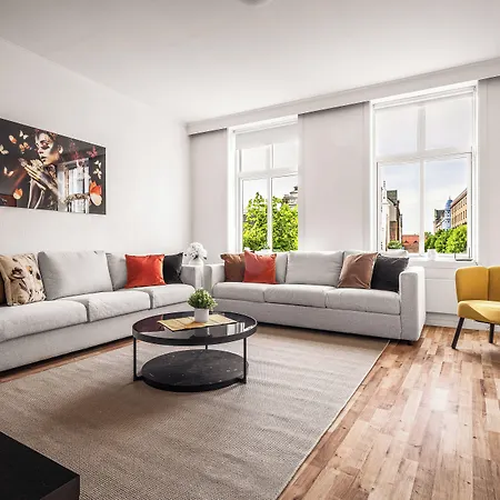 Апартаменты Floyen And *