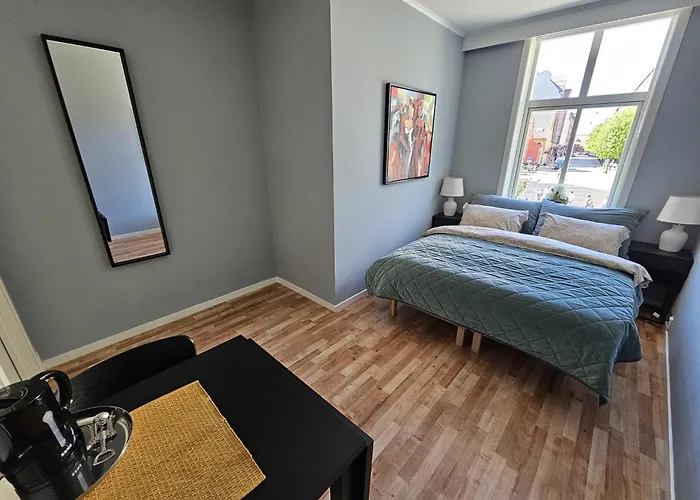 Apartament Floyen And