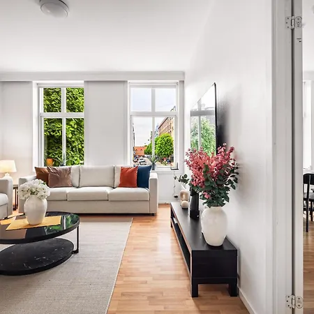 Lejlighed Floyen And *